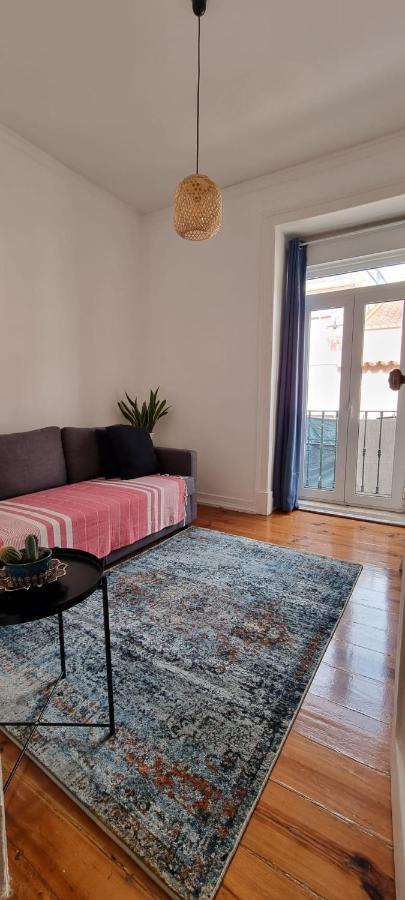 Charming Central Apartment To Rent リスボン エクステリア 写真