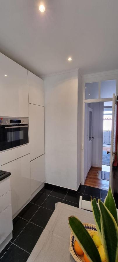 Charming Central Apartment To Rent リスボン エクステリア 写真