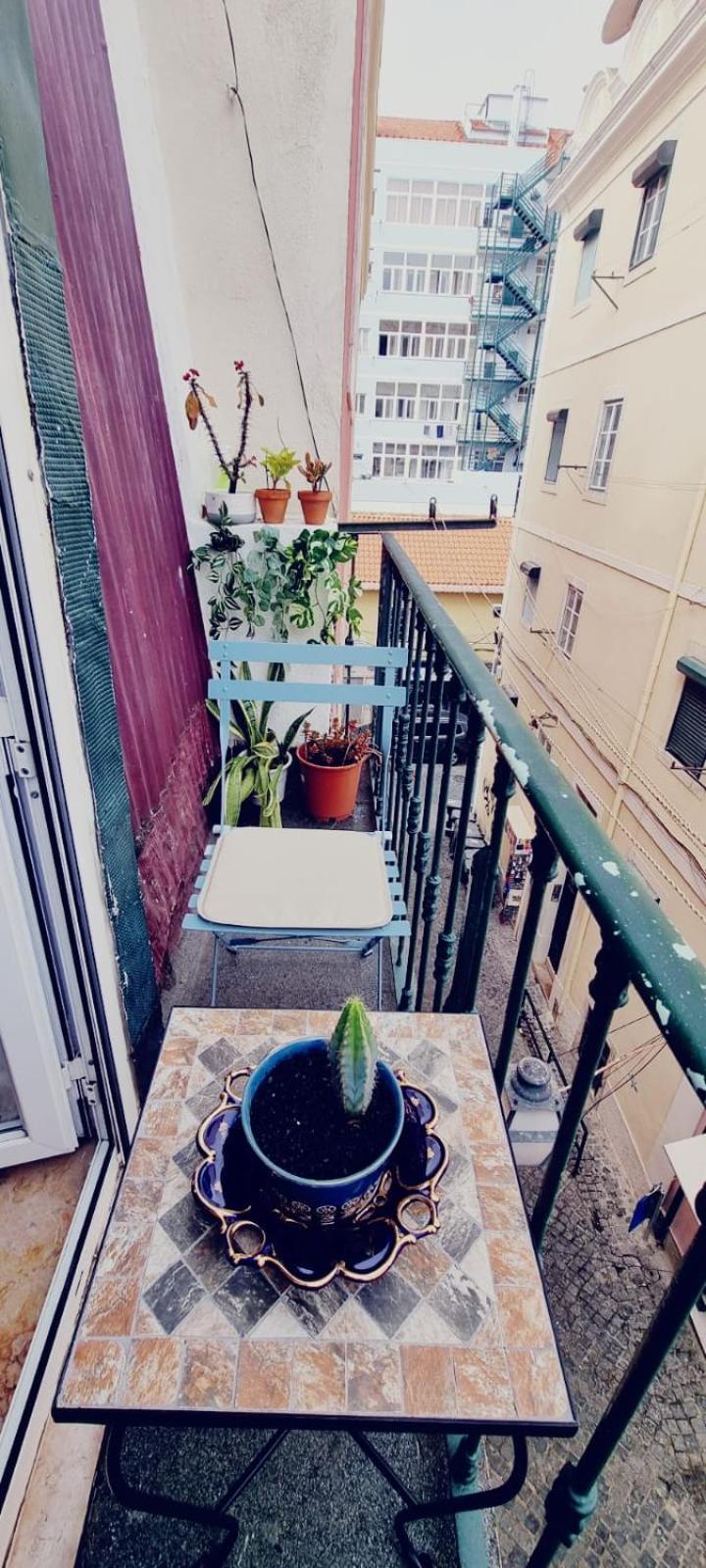 Charming Central Apartment To Rent リスボン エクステリア 写真